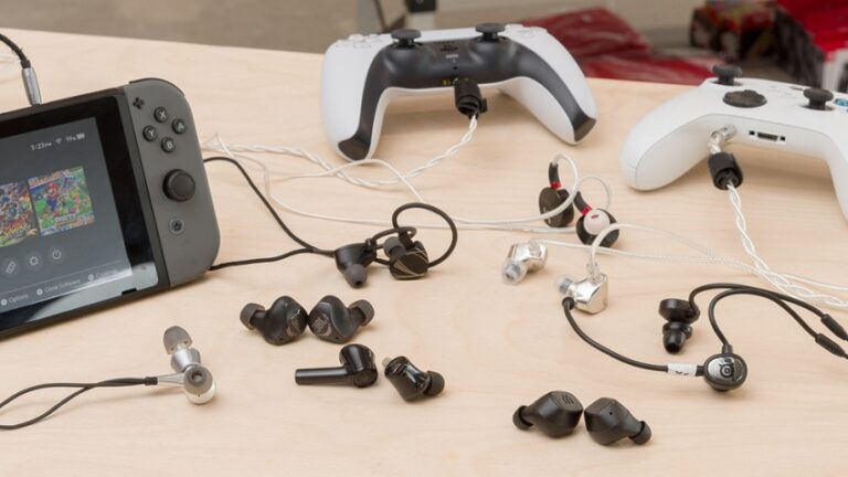 Gaming IEMs: The 6 Best Audio Solutions for Gamers